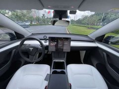 Tesla Model Y 2022 Facelift Rear-Wheel Drive - ფოტო 15
