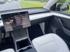 Tesla Model Y 2022 Facelift Rear-Wheel Drive - ფოტო 16