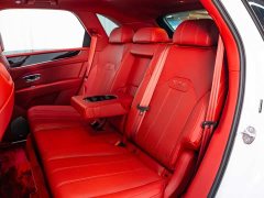 Bentley Bentayga 4.0T V8 - ფოტო 10