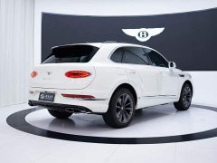 Bentley Bentayga 4.0T V8 - ფოტო 4