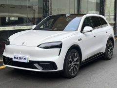 AITO M6 Pure Electric Max Long Range - ფოტო 1