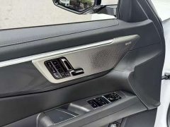 Cadillac CT6 2023 28T Luxury - ფოტო 12