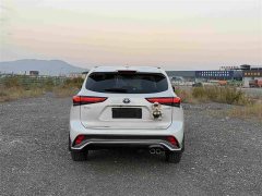 Toyota Crown Venza 2021 2.5L HEV AWD Premium - ფოტო 5