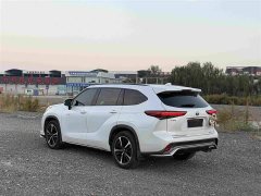 Toyota Crown Venza 2021 2.5L HEV AWD Premium - ფოტო 6