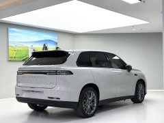 Leapmotor C10 530 Smart Comfort Edition - ფოტო 9