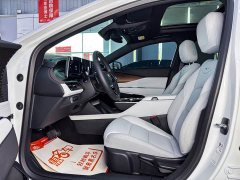 Cadillac GT4 2023 25T Fashion Edition - ფოტო 6