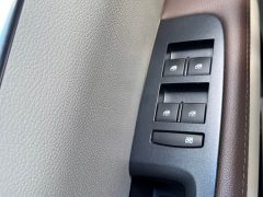 Buick GL8 Land Executive Cabin 652T Luxury - ფოტო 13