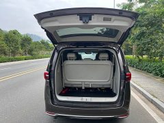 Buick GL8 Land Executive Cabin 652T Luxury - ფოტო 17