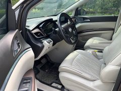Buick GL8 Land Executive Cabin 652T Luxury - ფოტო 6