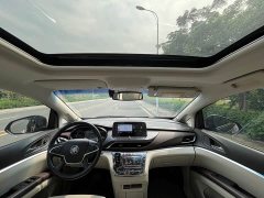 Buick GL8 Land Executive Cabin 652T Luxury - ფოტო 8
