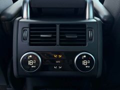 Land Rover Discovery 360PS R-Dynamic S - ფოტო 12