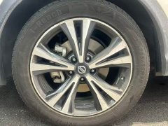Nissan Qashqai 2.0L CVT Luxury - ფოტო 16