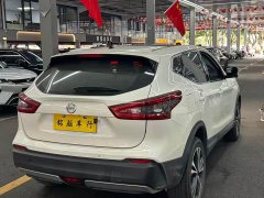 Nissan Qashqai 2.0L CVT Luxury - ფოტო 7