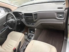 Wuling Hongguang V 2019 1.5L Base Enclosed Window Van National VI LAR - ფოტო 6