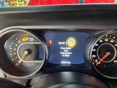 Jeep Wrangler 2019 2.0T Sahara 4-Door China V Emission Standard - ფოტო 19