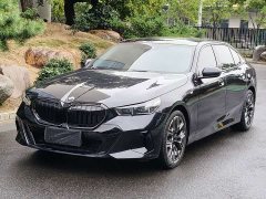 BMW 5 Series 530Li Premier M Sport Package - ფოტო 1