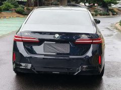 BMW 5 Series 530Li Premier M Sport Package - ფოტო 18