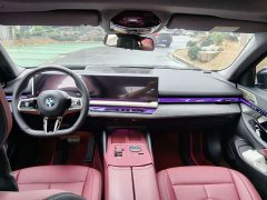 BMW 5 Series 530Li Premier M Sport Package - ფოტო 4