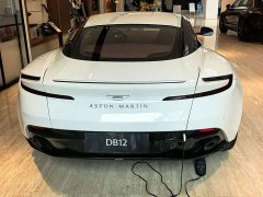 Aston Martin DB12 4.0T V8 Coupe - ფოტო 8