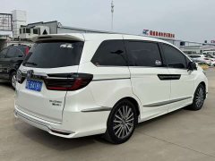 Honda Odyssey 2022 2.0L e:HEV Luxury - ფოტო 6