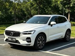 Volvo XC60 2022 B5 AWD Smart Remote Luxury Edition - ფოტო 1