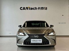 Lexus ES 200 Premium Edition - ფოტო 2