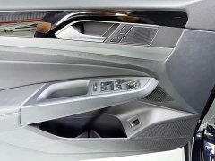 Volkswagen Passat Outstanding Edition 380TSI Dragon Ascendant Version - ფოტო 12