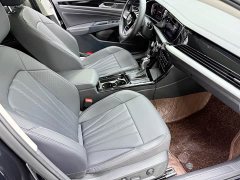 Volkswagen Passat Outstanding Edition 380TSI Dragon Ascendant Version - ფოტო 7
