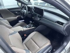 Lexus ES 2025 200 Premium Edition - ფოტო 4