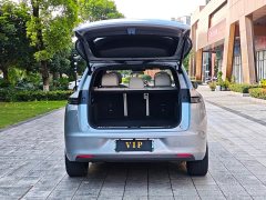 Li Auto L7 2023 Air - ფოტო 12