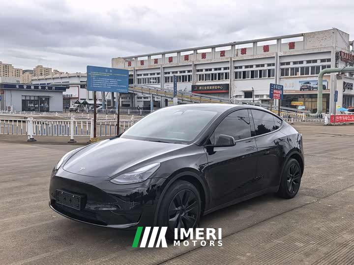 Tesla Model Y Rear-Wheel Drive - ავტომობილი ჩინეთიდან