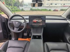 Tesla Model Y Rear-Wheel Drive - ფოტო 7