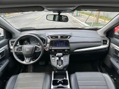 Honda CR-V 240TURBO CVT FWD Urban Edition - ფოტო 17