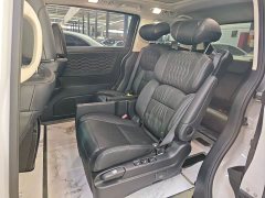Honda Odyssey 2.0L e:HEV Luxury - ფოტო 2