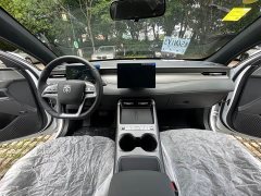 BYD Qin PLUS DM-i 128KM Entry-Level - ფოტო 7