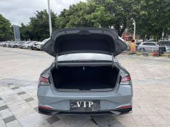 Hyundai Elantra 1.5L CVT GLX Elite - ფოტო 11
