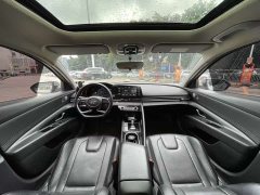 Hyundai Elantra 1.5L CVT GLX Elite - ფოტო 12