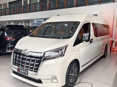 Toyota HIACE 2024 3.5L Automatic - ფოტო 1