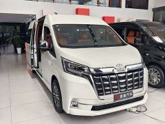 Toyota HIACE 2024 3.5L Automatic - ფოტო 3