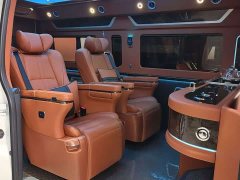 Toyota HIACE 2024 3.5L Automatic - ფოტო 5