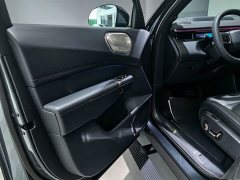 Lynk & Co Geely Lynk & Co 900 2025 2.0T Ultra 6-Seater - ფოტო 4