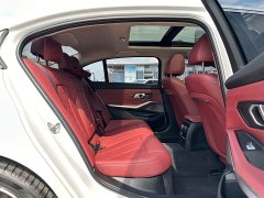 BMW 3 Series 325Li M Sport Package - ფოტო 17