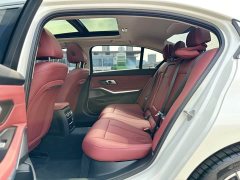 BMW 3 Series 325Li M Sport Package - ფოტო 18