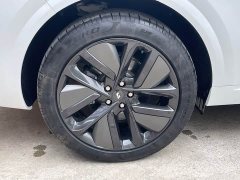 Li Auto L6 Pro - ფოტო 14