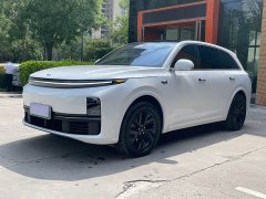Li Auto L7 Pro - ფოტო 1