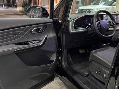 Maxus G90 2.0T Starlight Seven-Seater - ფოტო 10