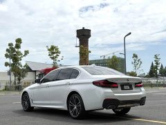 BMW 5 Series 530Li Premier M Sport Package - ფოტო 7