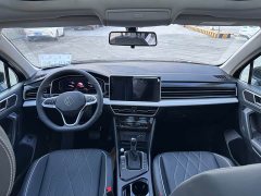 Volkswagen Tiguan L Outstanding Edition 300TSI Automatic Two-Wheel Drive Dragon Ascendant Version - ფოტო 6