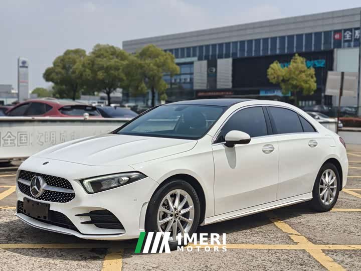 Mercedes-Benz A-Class A 200 L Sport Sedan Fashion Edition - ავტომობილი ჩინეთიდან