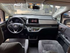 Honda Odyssey 2.0L e:HEV Sharp Comfort Edition - ფოტო 6